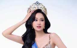 Hoa hậu 21 tuổi hé lộ vai trò mới sau khi lên chức phó giám đốc