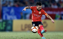 Có một Quang Hải rất khác! 