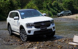 Ford Everest mới có thêm bản máy xăng tại Việt Nam, giá 1,629 tỉ đồng