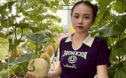 Mẹ trẻ xinh đẹp biến sân thượng thành vườn dưa trăm trái
