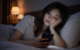 Điện thoại hiện đại có cần được 'nghỉ ngơi' vào ban đêm không?
