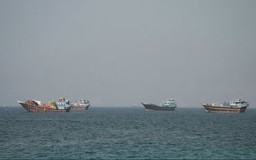 Kinh tế châu Á vẫn 'phập phồng' vì eo biển Hormuz