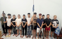 Bắt 12 thanh niên mang hung khí gây náo loạn Quy Nhơn