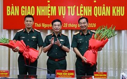 Thiếu tướng Trần Xuân Mạnh tiếp nhận nhiệm vụ Tư lệnh Quân khu 1