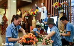 Những người lặng lẽ chuẩn bị lễ tuyên phong Chân phước linh mục Trương Bửu Diệp