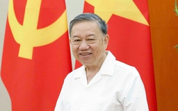 Chống trì trệ, né tránh, đùn đẩy, vô cảm trước yêu cầu chính đáng của nhân dân