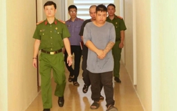 Khởi tố 2 bị can quay hình CSGT, đưa ra thông tin quy chụp để tống tiền
