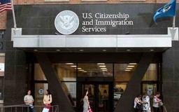 Tòa bác bỏ những hạn chế nhập cư của chính quyền Trump