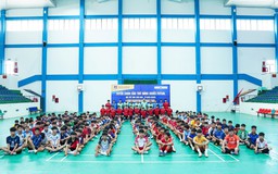 CLB Thái Sơn Nam: HLV Tây Ban Nha 'tìm vàng' từ hơn 2.600 thí sinh nam, nữ