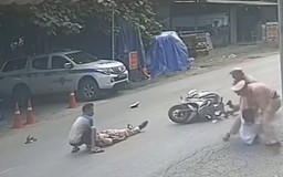 Trung tá CSGT bị tài xế không đội mũ bảo hiểm tông trúng