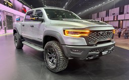 Giá gần 5,5 tỉ, bán tải 'khủng long' RAM 1500 RHO có gì vượt trội?