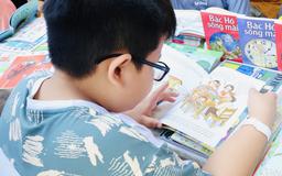 700 đầu sách vào bệnh viện, bệnh nhi 'bớt buồn' trong những ngày điều trị