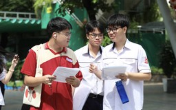 Vì sao gần một tháng nữa thí sinh mới biết kết quả xét tuyển ĐH?