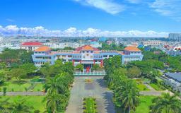 TP.HCM chuyển 2 trụ sở làm trường học, thí điểm mô hình y tế học đường