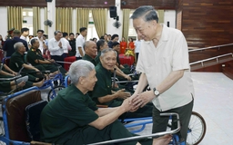 Không để người có công phải chờ đợi, đi lại nhiều lần
