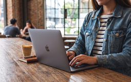 Cài đặt hữu ích giúp pin MacBook đời cũ bền hơn