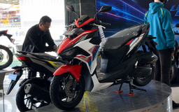 Mua Honda Vario Evo 160 sử dụng 1 ngày, khách hàng tố xe bị chảy dầu
