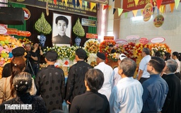 Hàng trăm đồng đạo Phật giáo Hòa Hảo dự đại lễ khai đạo 18 tháng 5 âm lịch