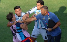 Lộ nguyên nhân vụ hỗn chiến sau chung kết World Cup, Paredes bị lên án dữ dội