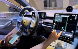 Lý do Android Auto không dây vẫn yêu cầu bật Wi-Fi trên điện thoại