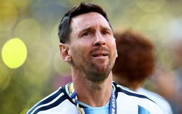 Tài khoản Ronaldo ấn thích bài đăng bêu xấu Argentina và Messi