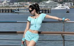 Thắp sáng phong cách cùng tông màu xanh ngọc trong trẻo