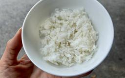 Cơm nguội có thật sự giúp kiểm soát đường huyết?