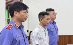 Bắt giam 1 cựu thẩm phán TAND TP Hà Nội