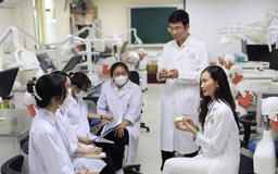 Hai trường y dược công lập đầu tiên phía bắc công bố điểm sàn