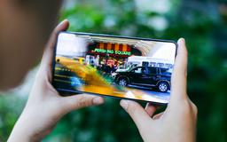 Tính năng thuyết phục người dùng chi thêm tiền cho điện thoại Galaxy