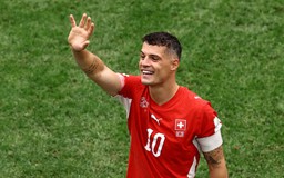 Đội trưởng Granit Xhaka: 'Thụy Sĩ phải thắng Argentina, chứ không đến để ngắm Messi'