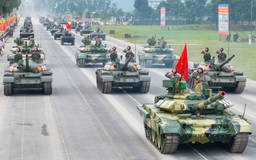 Xe tăng T-34 'cũ người mới ta'