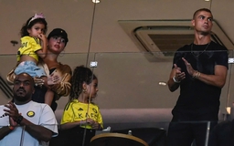 Vợ chồng mới cưới Cristiano Ronaldo và Georgina Rodriguez lần đầu xuất hiện trước công chúng