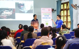 Đoàn Hành trình 'Tôi yêu Tổ quốc tôi' khởi hành đến nước bạn Lào