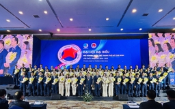 Ông Phan Tấn Đạt làm Chủ tịch Hội Doanh nhân trẻ TP.HCM Ông Phan Tấn Đạt làm Chủ tịch Hội Doanh nhân trẻ TP.HCM