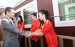 Thứ trưởng Hoàng Đạo Cương lưu ý đặc biệt khi thăm đoàn thể thao Việt Nam