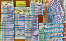 Lộ diện 160 vé trúng 2,4 tỉ xổ số miền Nam, 3 người may mắn đổi thưởng