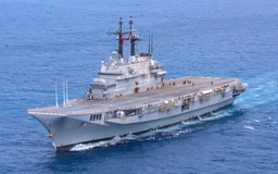 Indonesia đưa tàu sân bay đầu tiên vào biên chế