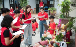 Nụ cười rạng rỡ của hơn 1.300 học sinh vùng biên Điện Biên trong mùa Trung thu Nụ cười rạng rỡ của hơn 1.300 học sinh vùng biên Điện Biên trong mùa Trung thu