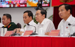 Chủ tịch Quốc hội Trần Thanh Mẫn tiếp xúc cử tri tại TP.HCM