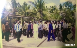 Đám cưới miền Tây, người lớn bận mấy cũng chờ đến lượt 'chịu lạy'