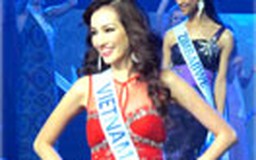 Trúc Diễm vào top 15 Hoa hậu Quốc tế 2011