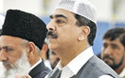 Thủ tướng Pakistan cảnh báo âm mưu đảo chính