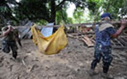 Gần 1.000 người chết do bão ở Philippines