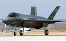 Nhật Bản quyết định mua F-35