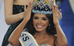 Hoa hậu thế giới Ivian Sarcos đoạt Miss Grand Slam 2011