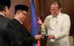 Ký thỏa thuận hòa bình lịch sử tại Philippines