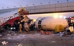 Máy bay trật đường băng tại Nga, 4 người chết