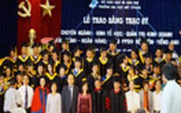 152 học viên tốt nghiệp thạc sĩ