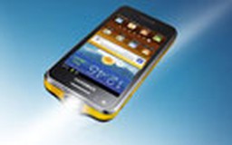 Samsung chính thức ra mắt điện thoại tích hợp máy chiếu